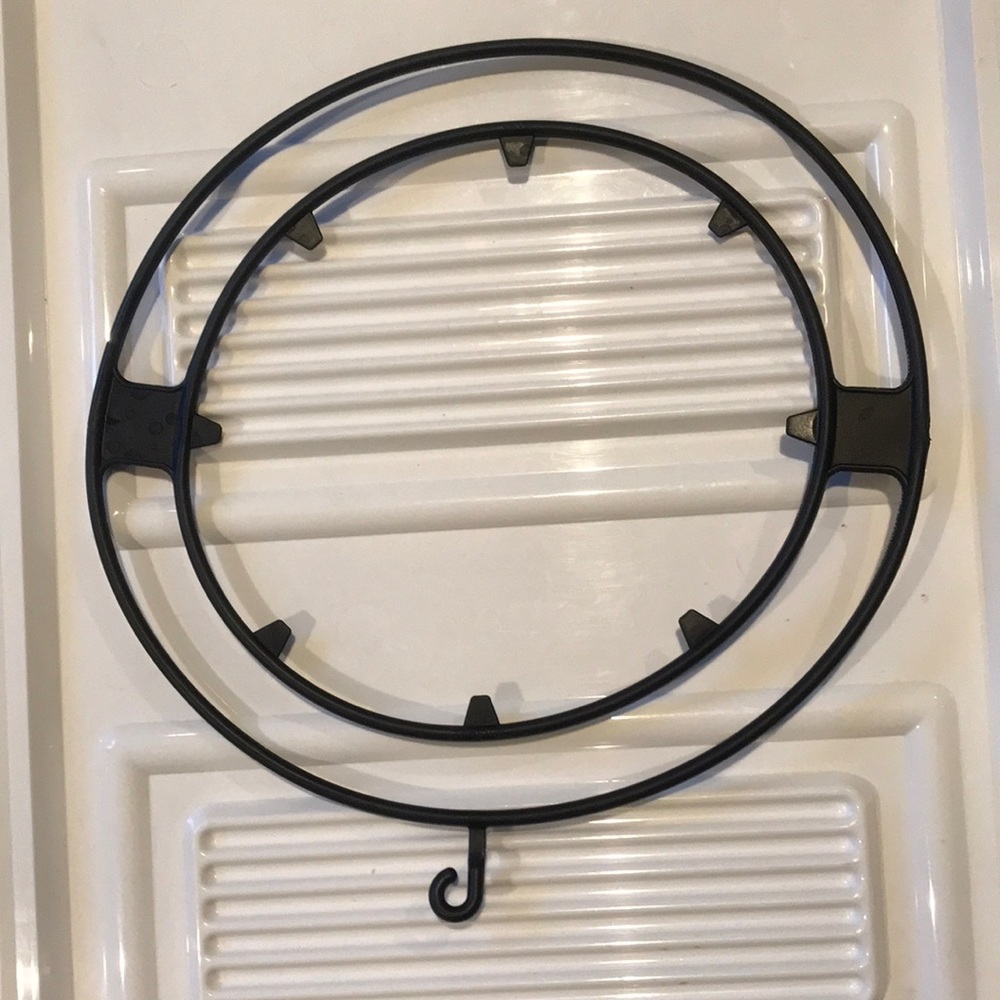 Tupperware Replacement Handles - Picture 9 of 14